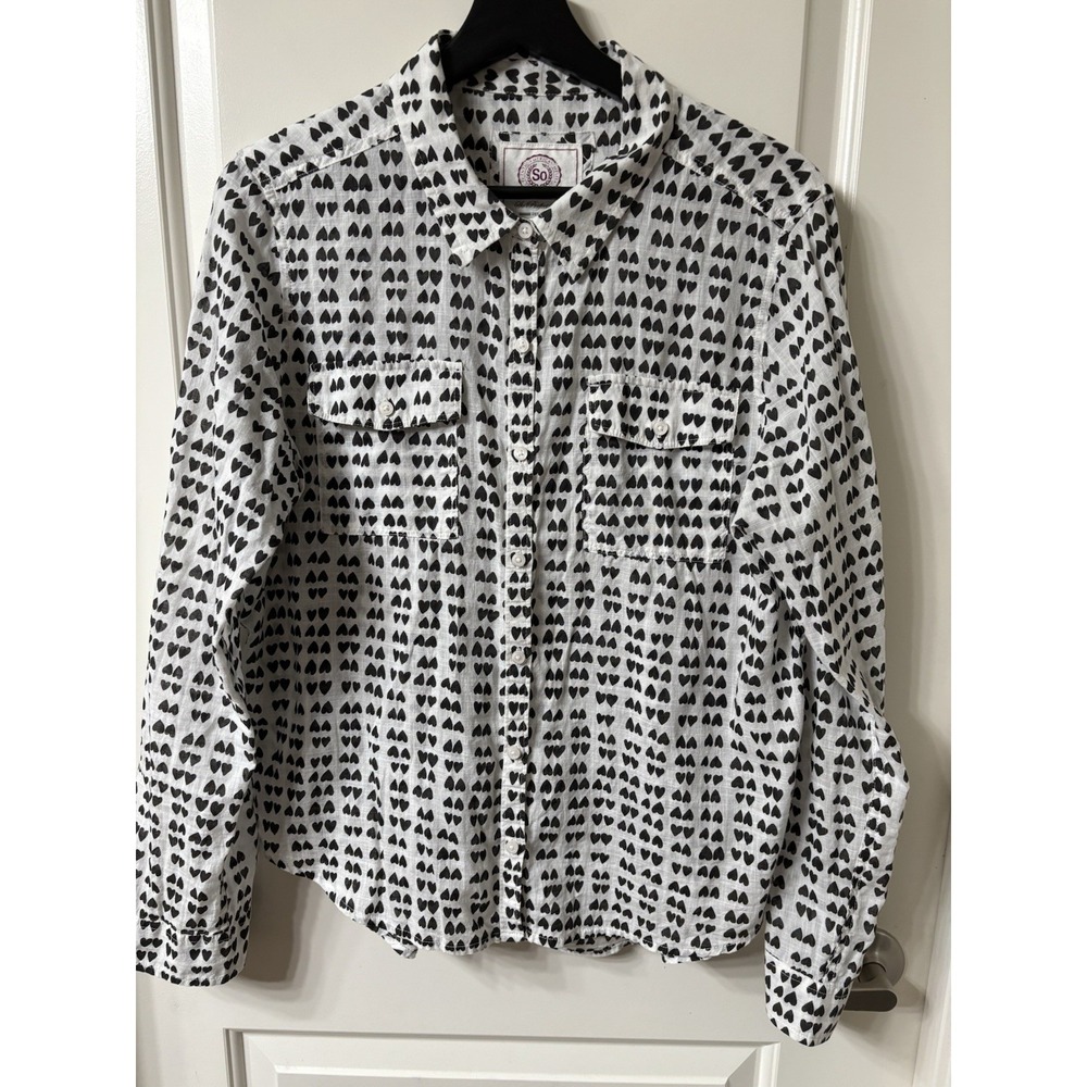 SO American Heritage Black White Heart Print Button Up Blouse Shirt L Cotton